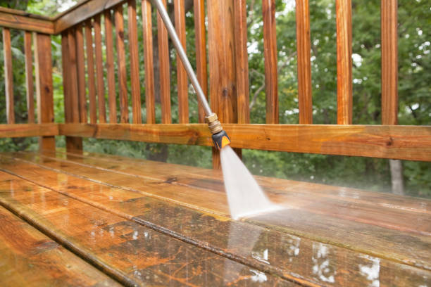 Professional Pressure Washing Services in Eastlake, OH